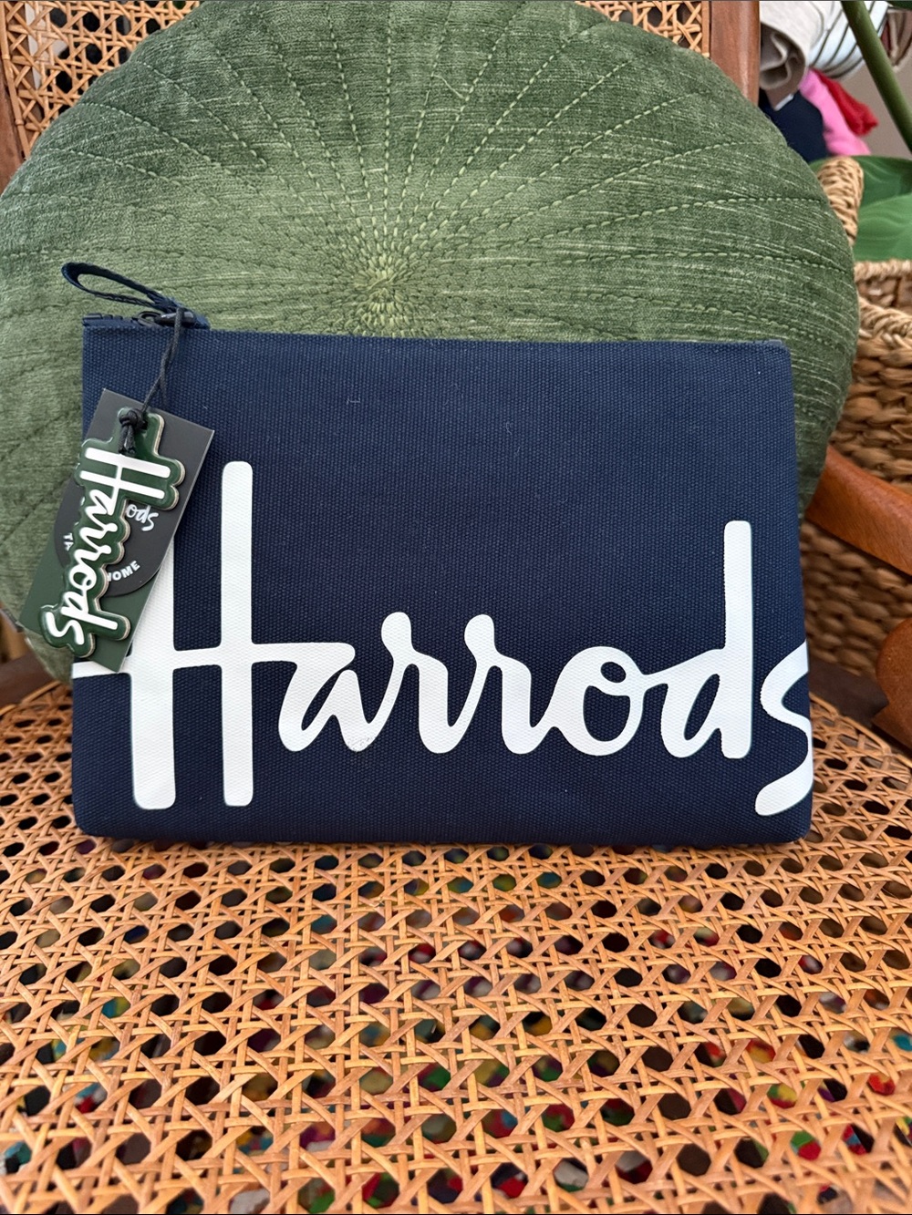 NWT Harrods London Logo Zip Pouch Cosmetic Bag Navy Cream Knightsbridge